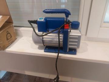 Vacuümpomp + Manometerset - VidaXL beschikbaar voor biedingen