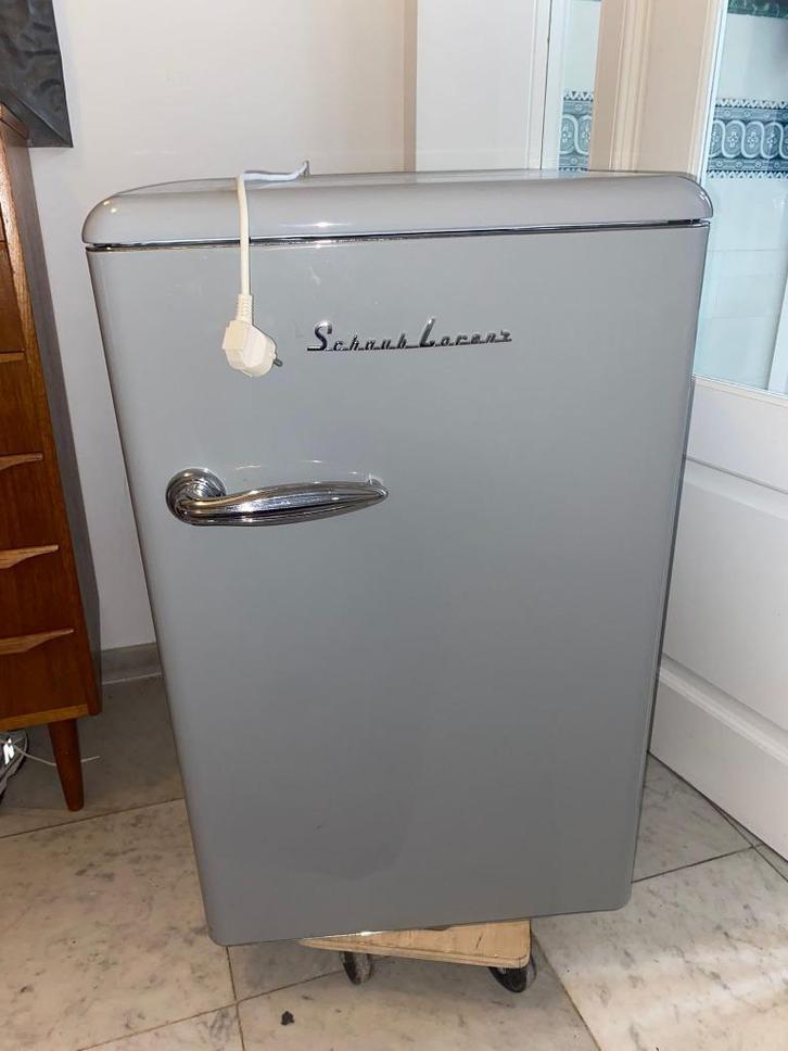 koelkast Retro tafelmodel Schaub Lorenz, Witgoed en Apparatuur, Koelkasten en IJskasten, Gebruikt, Zonder vriesvak, Minder dan 75 liter