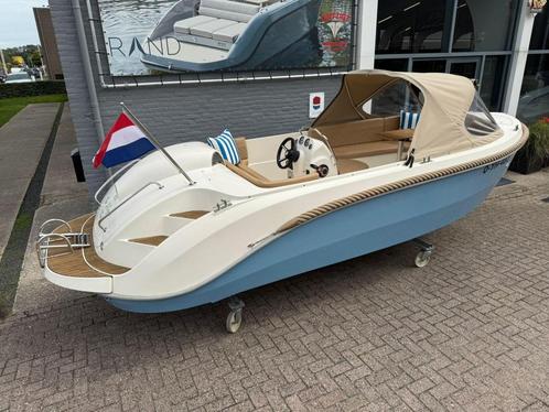 occasion Oud Huijzer 600 met 50pk Honda, Watersport en Boten, Sloepen, Zo goed als nieuw, 50 tot 70 pk, 6 meter of meer, Buitenboordmotor