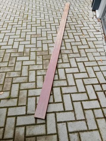 Hardhouten balk 3300 lang beschikbaar voor biedingen