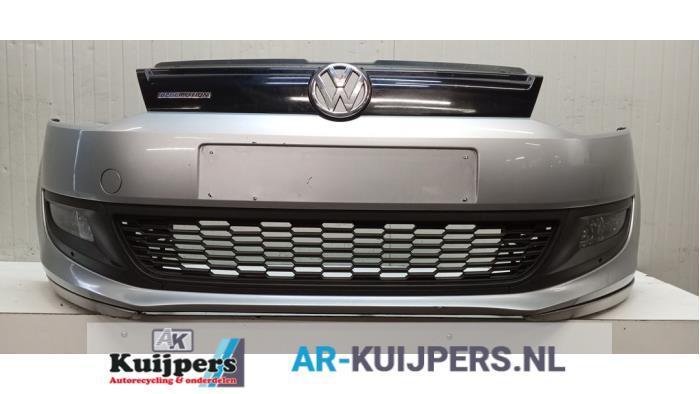 Voorbumper van een Volkswagen Polo, Auto-onderdelen, Carrosserie en Plaatwerk, Bumper, Volkswagen, Gebruikt