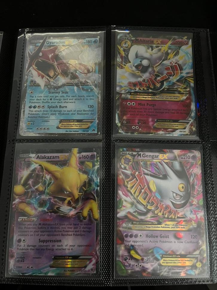 Speciaale Pokemon Collectie, Hobby en Vrije tijd, Verzamelkaartspellen | Pokémon, Zo goed als nieuw, Boek of Catalogus, Ophalen of Verzenden