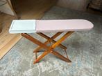 Kinder speelgoed strijkplank hout met oud roze bekleding, Ophalen, Gebruikt, Meisje