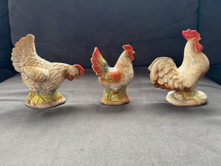 Drie mooie beeldjes - 2x haan en 1x kip, Verzamelen, Beelden en Beeldjes, Zo goed als nieuw, Dier, Ophalen of Verzenden