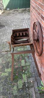 Antiek bietenmolen, ploeg, Ophalen of Verzenden