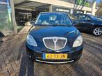 Lancia Ypsilon 1.2 Argento | 12MND GARANTIE | AIRCO | ELEC P, Voorwielaandrijving, Stof, Gebruikt, Zwart