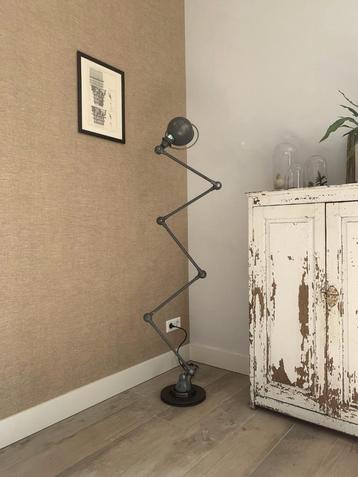 Jieldé | Vloerlamp | Industrieel | Vintage | Oud | 5-armig beschikbaar voor biedingen