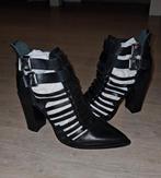 Bronx americana cut out leren enkel laarzen pumps hak, Ophalen, Zo goed als nieuw, Zwart
