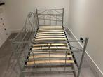 Bed frame - Grijs Metalen - Eenpersoonsbed, Huis en Inrichting, Slaapkamer | Bedden, Ophalen, 90 cm, Eenpersoons, Zo goed als nieuw