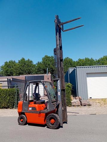 Heftruck  Nissan 2.5 ton Diesel snelle levering  beschikbaar voor biedingen