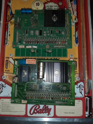 flipperkast bally solenoid driverboarden  beschikbaar voor biedingen