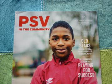 PSV In The Community mooi boek in zeer goede staat