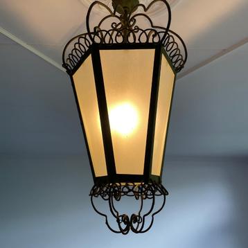 antieke vintage hanglamp met mooie patina beschikbaar voor biedingen