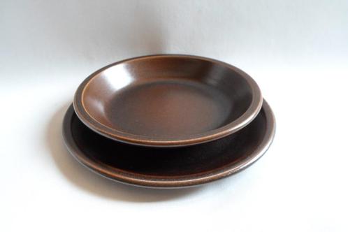 Wedgwood Sterling Borden, Huis en Inrichting, Keuken | Servies, Zo goed als nieuw, Bord(en), Wedgwood, Aardewerk, Ophalen of Verzenden