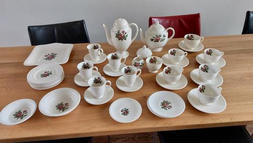 Wedgewood servies Moss Rose, Antiek en Kunst, Antiek | Servies los, Ophalen