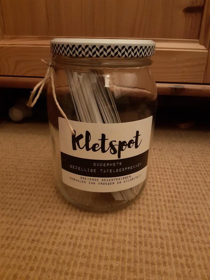 Kletspot - Zo goed als nieuw!, Hobby en Vrije tijd, Gezelschapsspellen | Kaartspellen, Zo goed als nieuw, Ophalen of Verzenden