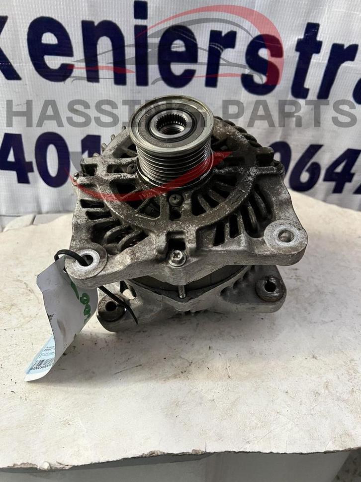 Opel Vivaro B Dynamo dynamo 231006729R, Auto-onderdelen, Motor en Toebehoren, Opel, Gebruikt, Ophalen of Verzenden