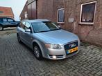 Audi A4 2.0 Avant 2005 Grijs FULL Option, Auto's, Audi, Voorwielaandrijving, 730 kg, 4 cilinders, 1984 cc