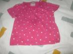Fuchsia shirtje met gekleurde hartjes korte mouwtjes 62/68, Kinderen en Baby's, Babykleding | Maat 62, Ophalen of Verzenden, Zo goed als nieuw