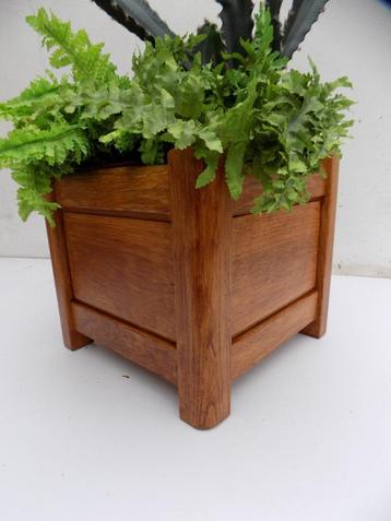 Plantenbak hout vierkant ompot sierpot vintage retro   beschikbaar voor biedingen