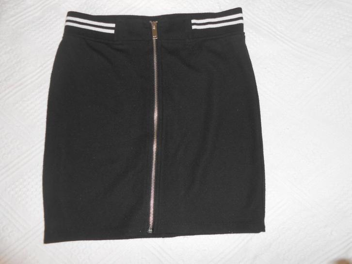 Leuk rokje van Amy&Ivy maat S (meer rokjes maat S), Kleding | Dames, Rokken, Gedragen, Maat 36 (S), Zwart, Boven de knie, Ophalen of Verzenden
