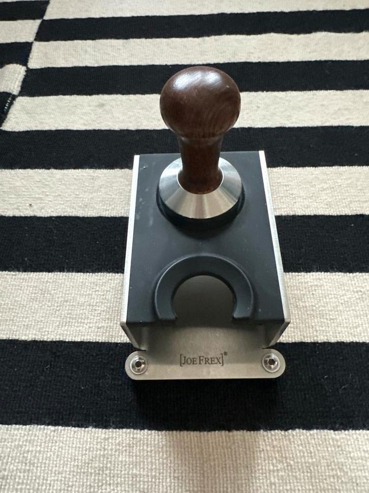 Joe Frex Tamping Station - Koffie Accessoire, Huis en Inrichting, Keuken | Keukenbenodigdheden, Nieuw, Ophalen of Verzenden