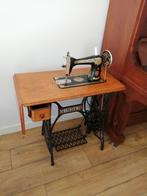 fully working 1924 singer Antique sewing machine, Antiek en Kunst, Antiek | Naaimachines, Ophalen