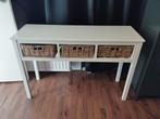 Sidetable wit  met 3 rieten manden, Huis en Inrichting, Tafels | Sidetables, Ophalen, 100 tot 150 cm, Zo goed als nieuw, 25 tot 50 cm