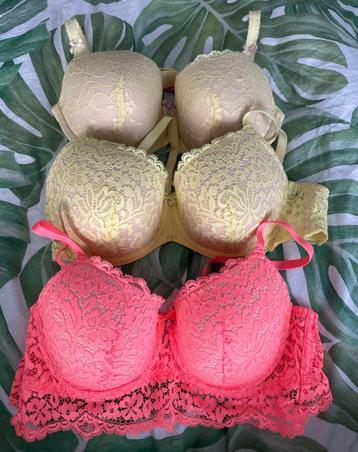 Hunkemoller voorgevormde beugel longline bh beha 85C geel beschikbaar voor biedingen