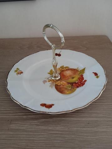 vintage porcelaine schotel beschikbaar voor biedingen