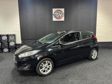 Ford Fiesta 1.0 EcoBoost Sport, AIRCO, PDC VOOR ACHTER, LED, beschikbaar voor biedingen
