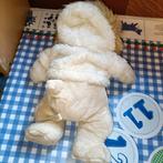 Happy Horse ijsbeer knuffel met bontjas jas 37 cm groot, Kinderen en Baby's, Speelgoed | Knuffels en Pluche, Ophalen of Verzenden