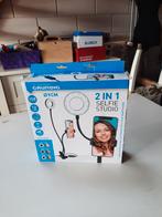 Grundig 2-in-1 Selfie Studio, Ophalen of Verzenden, Nieuw, Lamp of Flitsset