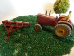 DINKY TOYS: MASSEY HARRIS TRACTOR met AANHANG, Ophalen of Verzenden, Gebruikt, Tractor of Landbouw, Dinky Toys