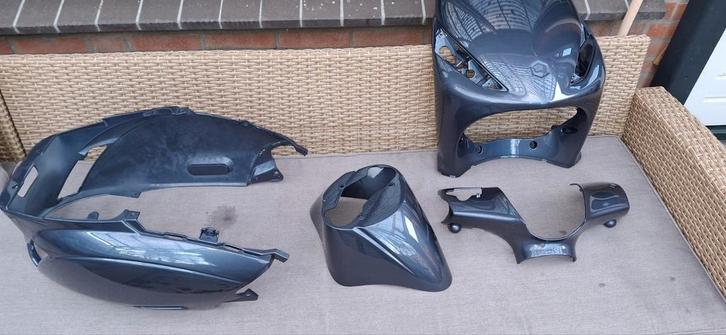 Piaggio Zip 2000 kappen custom, Fietsen en Brommers, Brommeronderdelen | Scooters, Zo goed als nieuw, Piaggio, Kap, Ophalen of Verzenden