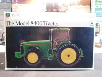 1/32 Ertl Precision Classics #8 John Deere 8400, 1e Versie beschikbaar voor biedingen