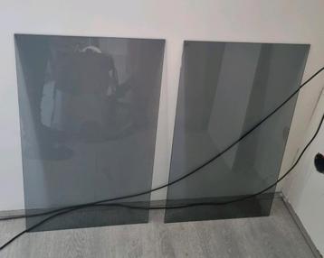 2 x MALM Glasplaat, 80x48 cm beschikbaar voor biedingen