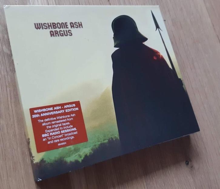 WISHBONE ASH - Argus ( Deluxe 2CD set ), Cd's en Dvd's, Cd's | Rock, Zo goed als nieuw, Poprock, Ophalen of Verzenden
