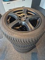 Zwarte velgen met winterbanden 245-45-18, Auto-onderdelen, Banden en Velgen, Ophalen, 18 inch, 245 mm, Banden en Velgen