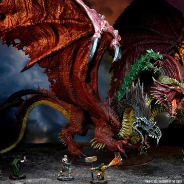 Gargantuan Tiamat, Dungeons and Dragons "miniatuur" beschikbaar voor biedingen