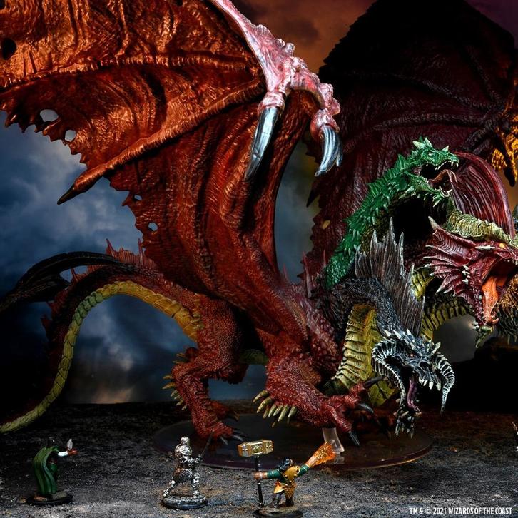 Gargantuan Tiamat, Dungeons and Dragons "miniatuur", Hobby en Vrije tijd, Wargaming, Zo goed als nieuw, Overige soorten, Boek of Catalogus