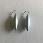 Zilverkleurige Design Oorbellen - Hangers, Overige materialen, Hangers, Ophalen of Verzenden, Zo goed als nieuw