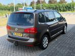 Volkswagen Touran 1.2 TSI Bluemotion 7p.Bj 2012 Bruin ECC Ai, Voorwielaandrijving, Euro 5, Stof, 4 cilinders
