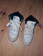 Jordan sneakers maat 30, Ophalen, Zo goed als nieuw, Schoenen