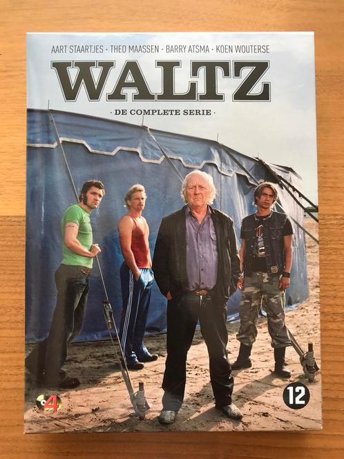 Waltz - De Complete Serie (4 DVD), Cd's en Dvd's, Dvd's | Tv en Series, Nieuw in verpakking, Drama, Boxset, Vanaf 12 jaar, Ophalen of Verzenden