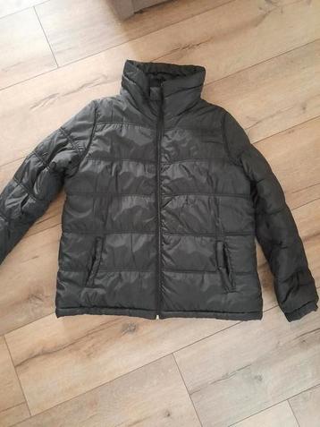 Winterjas Zeeman maat 46 beschikbaar voor biedingen