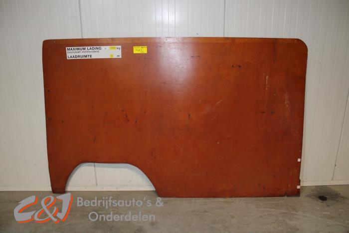 Laadbak bekleding van een Renault Trafic, Auto-onderdelen, Interieur en Bekleding, Renault, Gebruikt, 3 maanden garantie, Ophalen of Verzenden