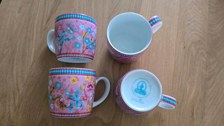 PIP Servies Kopjes - Roze Bloemen - Nieuwstaat, Huis en Inrichting, Keuken | Keukenbenodigdheden, Zo goed als nieuw, Ophalen of Verzenden