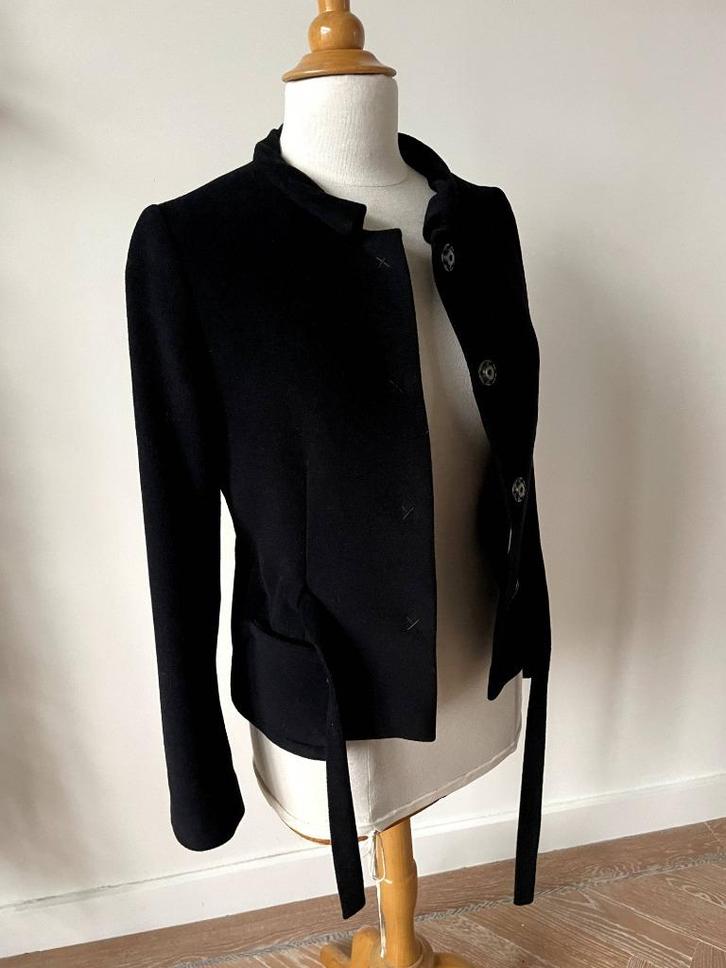 Olivier Strelli: Chique, kort wollen zwart jasje. Maat 38, Kleding | Dames, Jasjes, Kostuums en Pakken, Zo goed als nieuw, Jasje