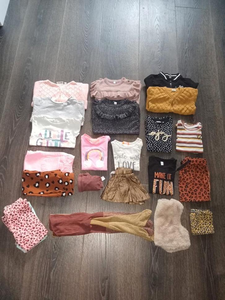 Groot herfst/winterpakket meisje (74/80/86) gratisverzending, Kinderen en Baby's, Kinderkleding | Kinder-kledingpakketten, Zo goed als nieuw
